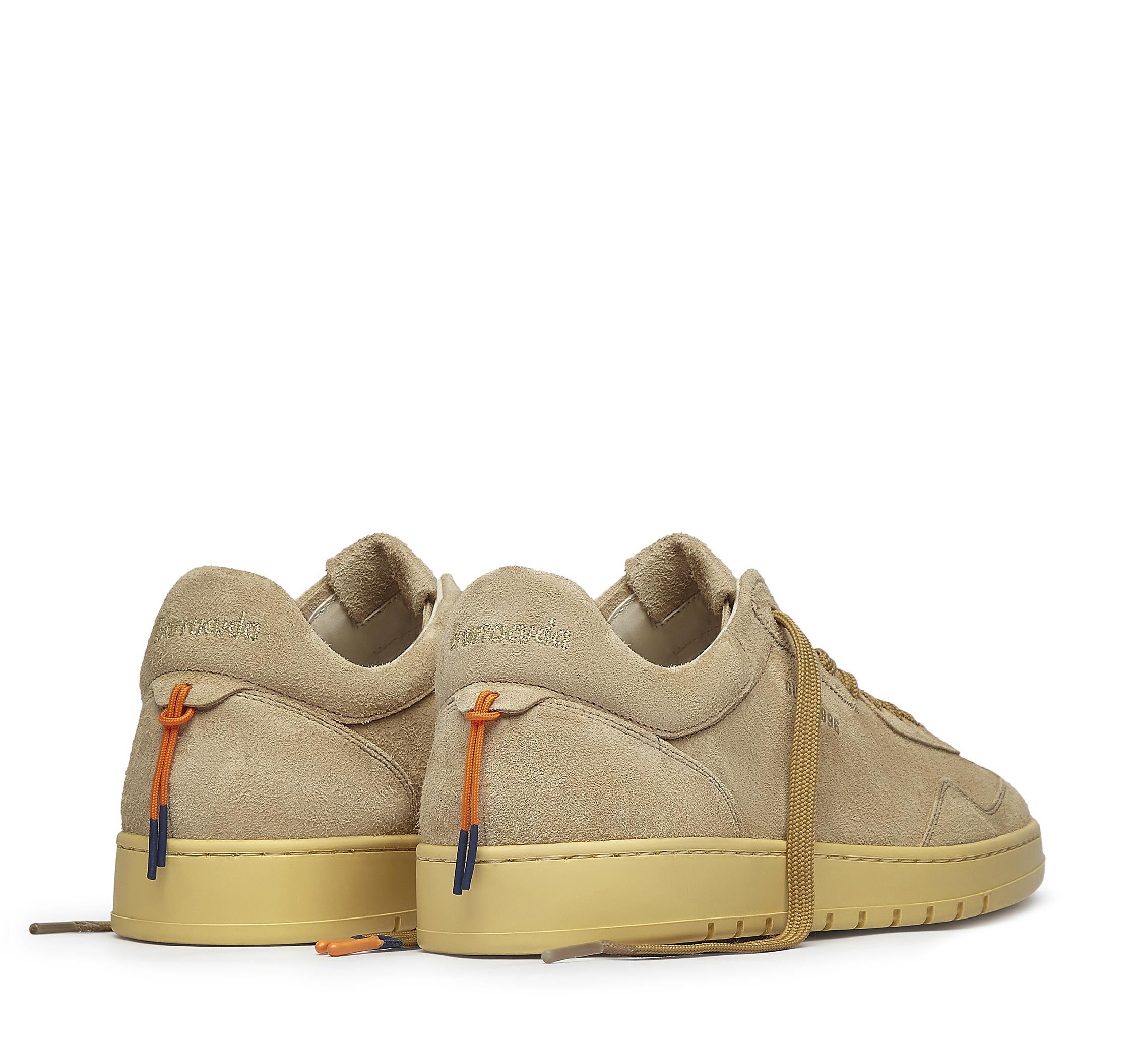 Guga BU3520 A00GORWO2061 03_Barracuda 