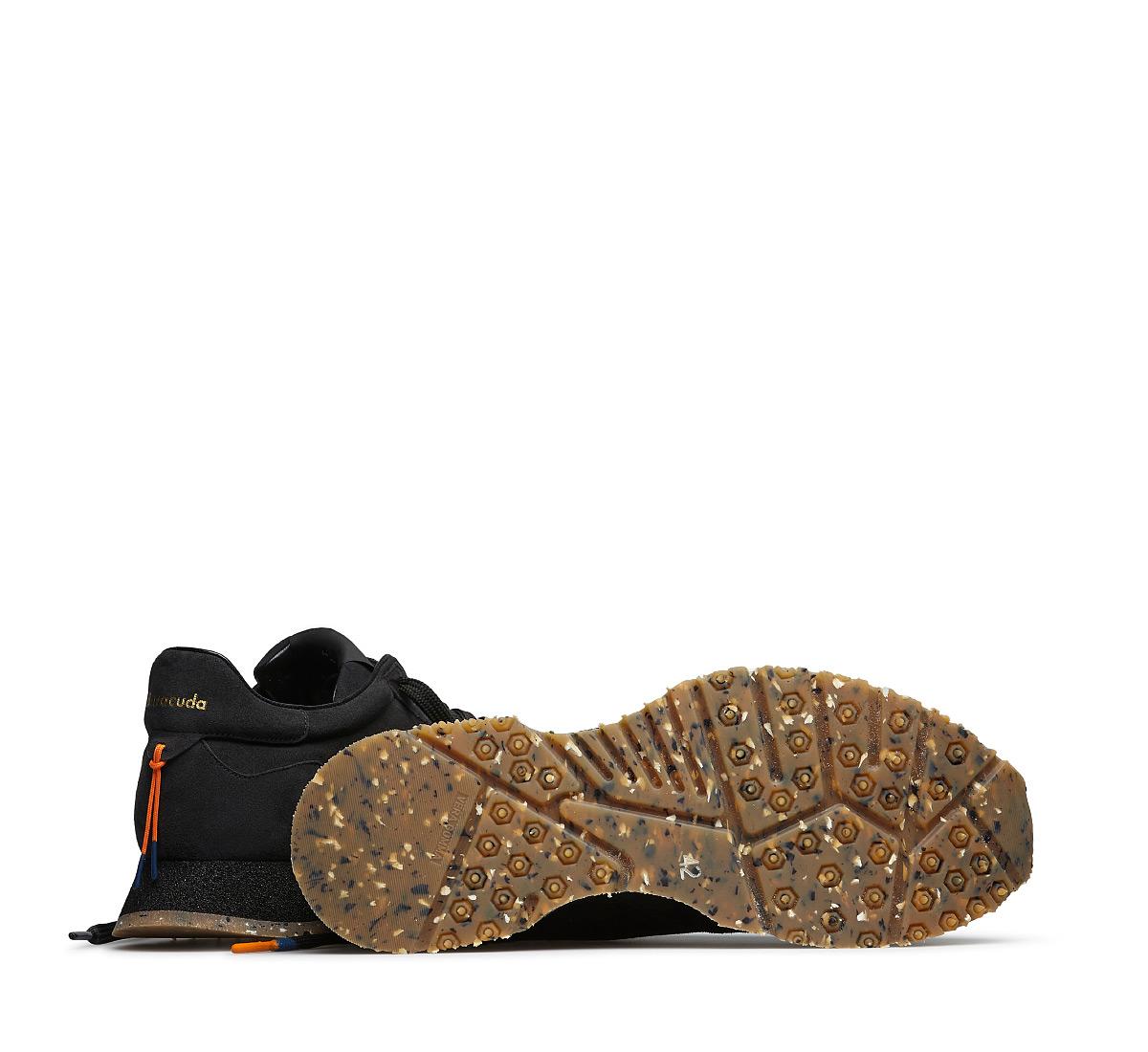 New Rocket BU3568 A00RCTCMH900 03_Barracuda 