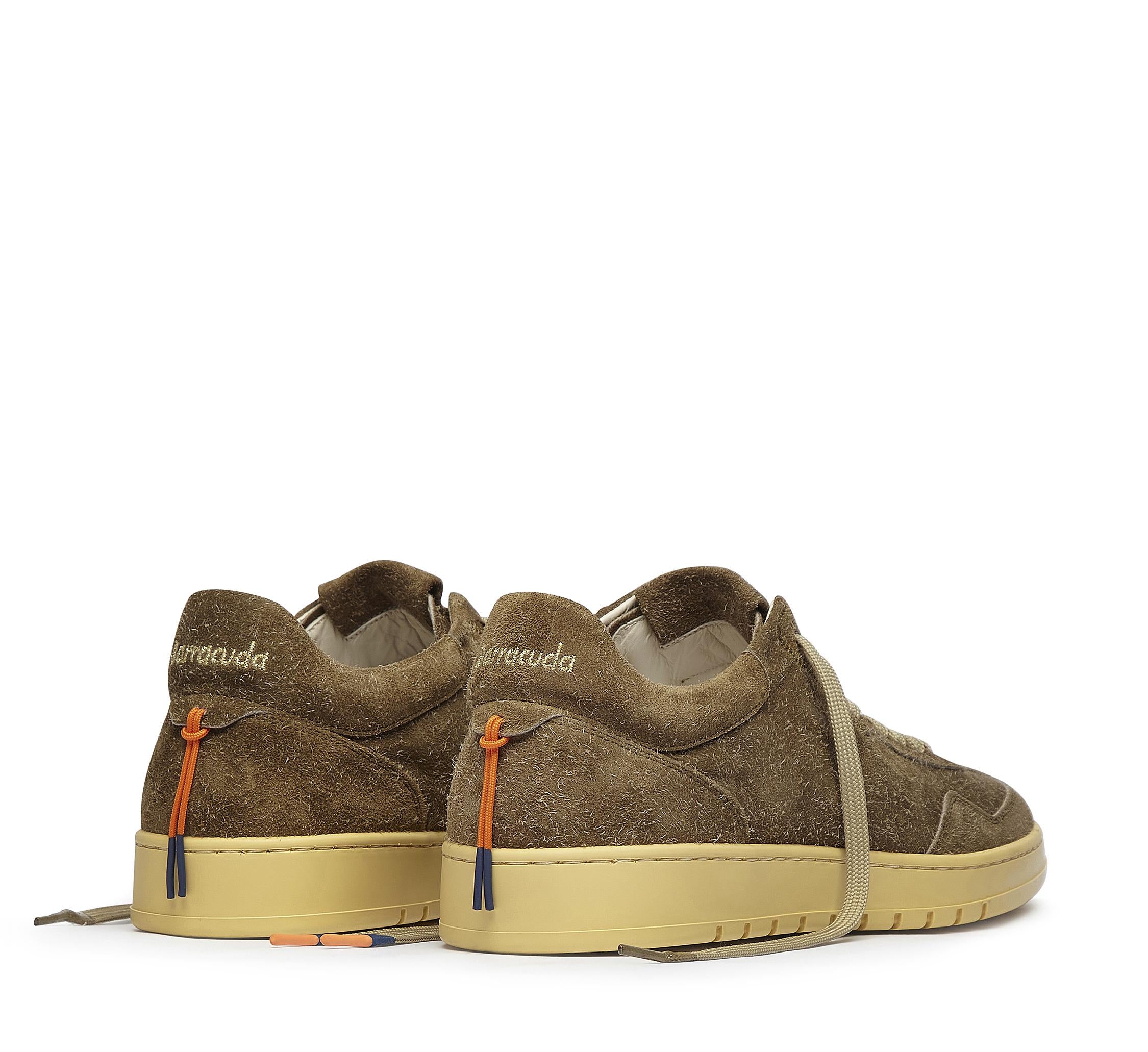 Guga BU3520 A00GORWOO509 03_Barracuda 